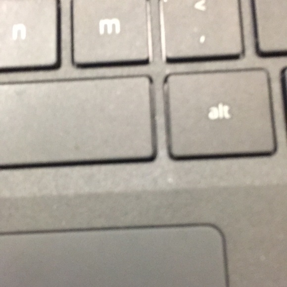 Meet your Posher, Younes - Picture 1 of 1